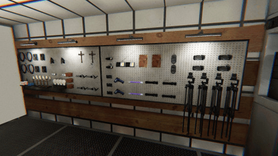 Задняя часть фургона Phasmophobia, забитая предметами для охоты на призраков.