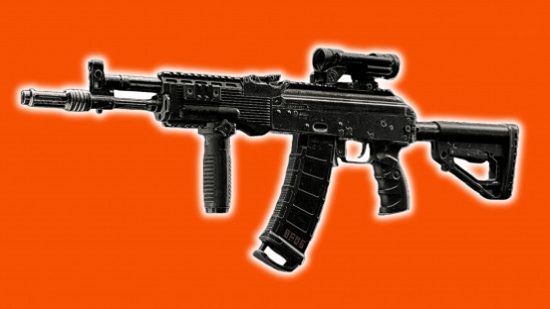 Лучшее оружие BF6: современная штурмовая винтовка на оранжевом фоне.