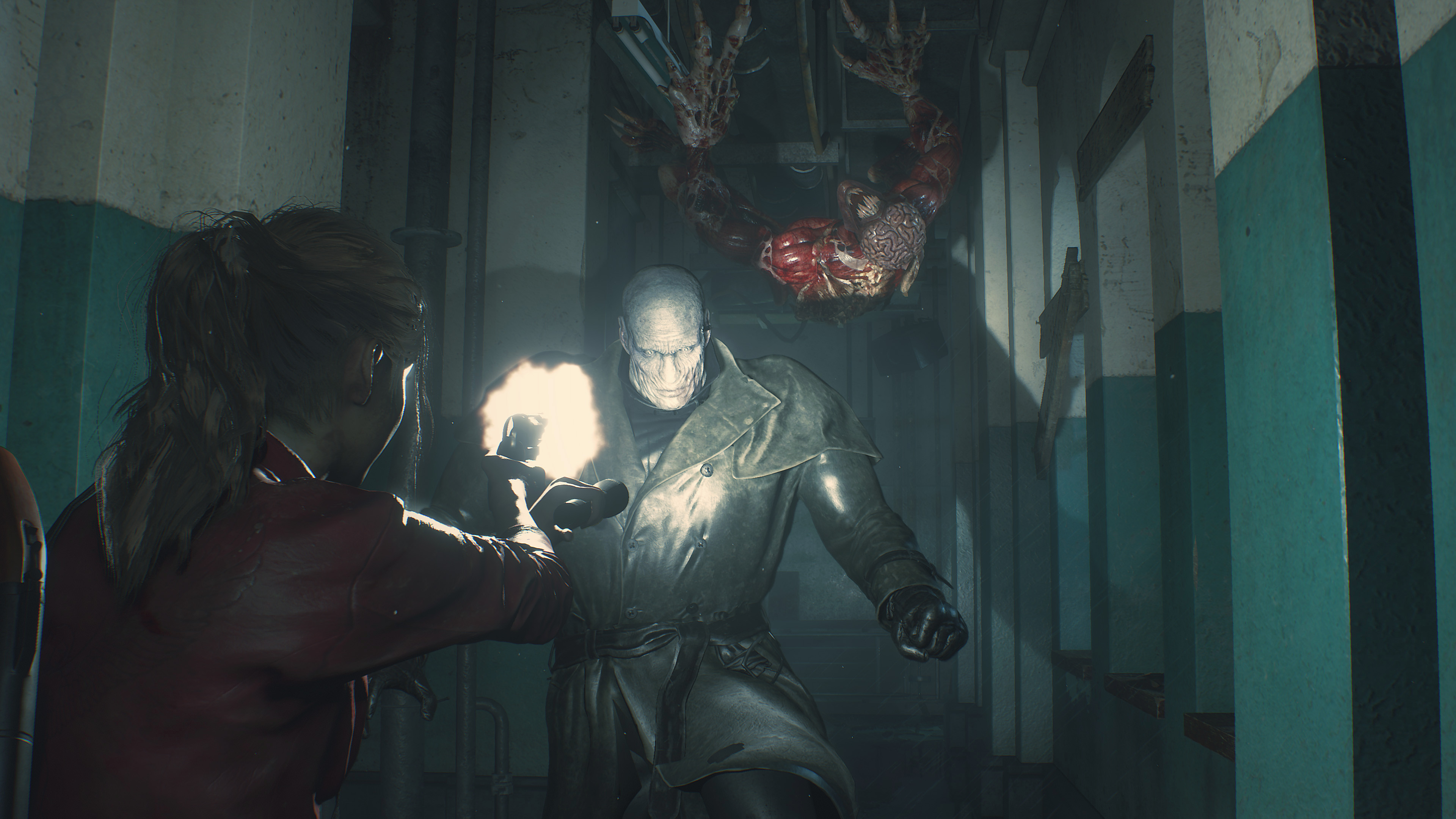 ремейк Resident Evil 2 — Клэр стреляет в Мистера Икса