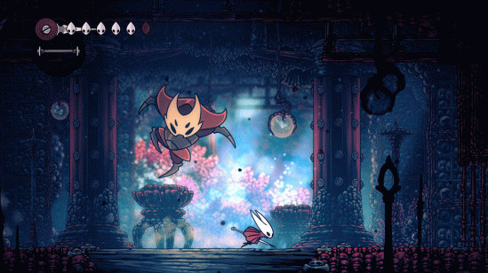 Хорнет сражается с боссом в Hollow Knight: Silksong.