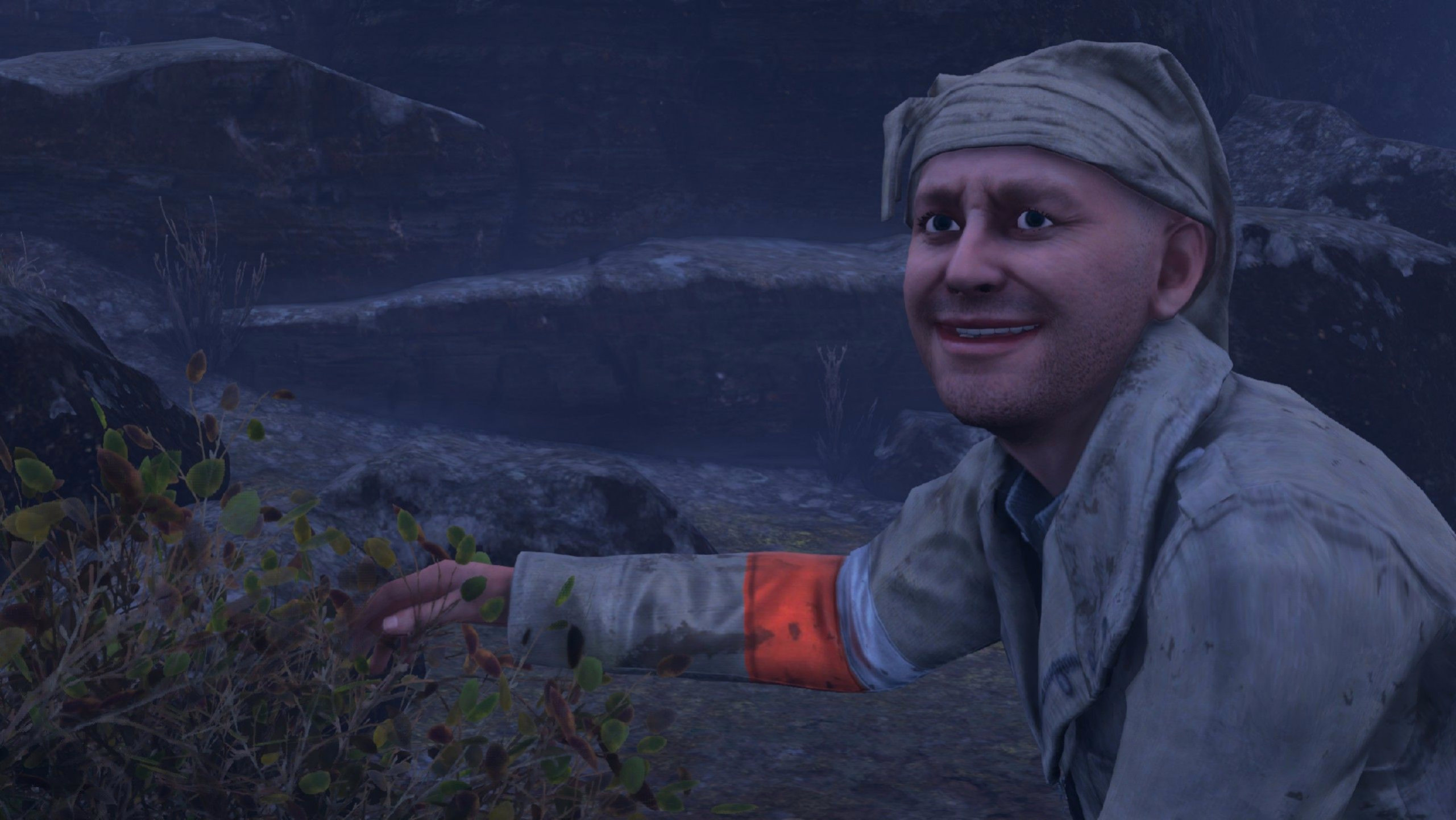 Джим показывает на куст, за которым, по его мнению, удобно пописать