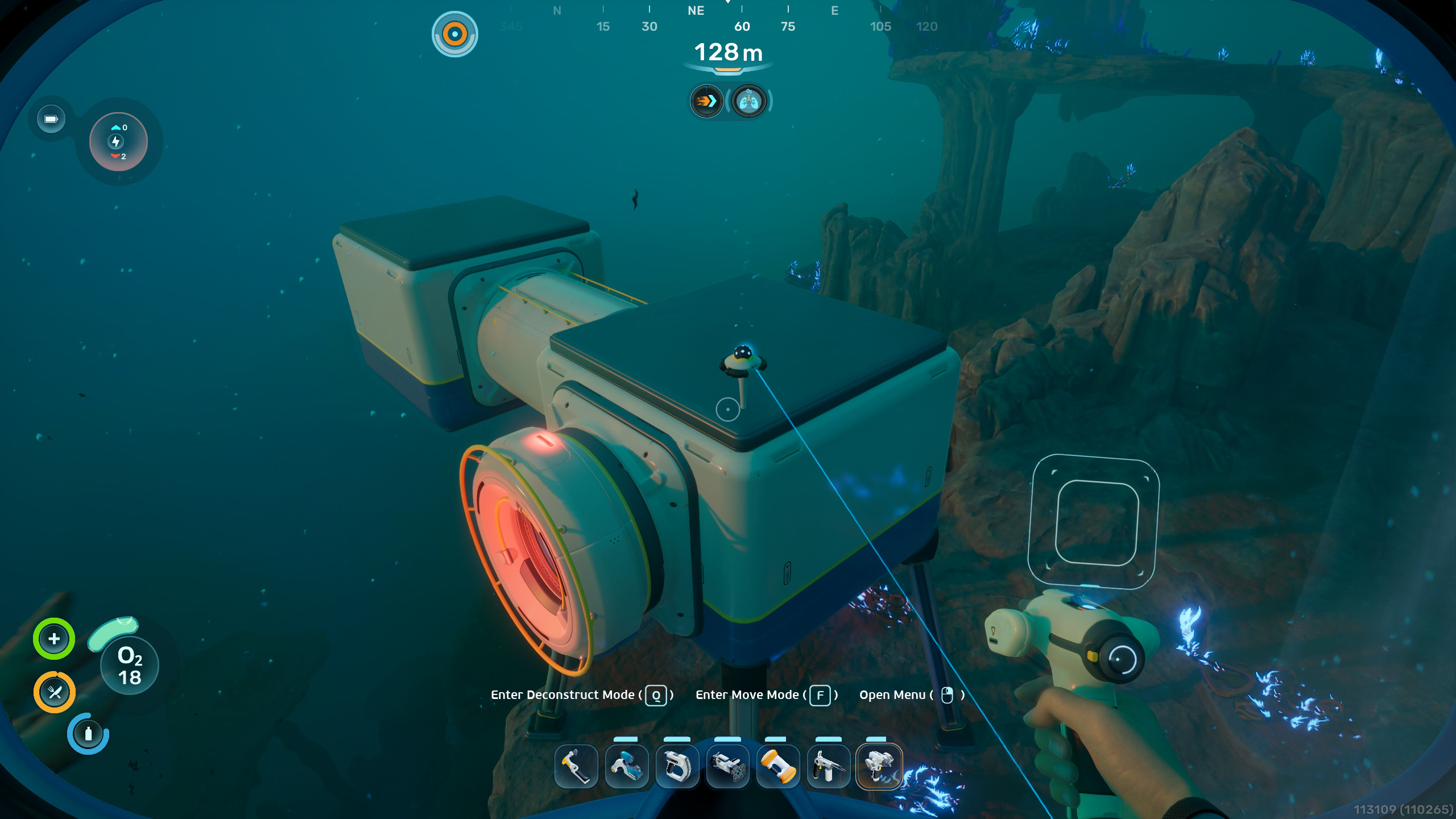 Subnautica 2, Инопланетные развалины: игрок смотрит на свою новую базу на каменистой платформе рядом с исследовательским аванпостом.