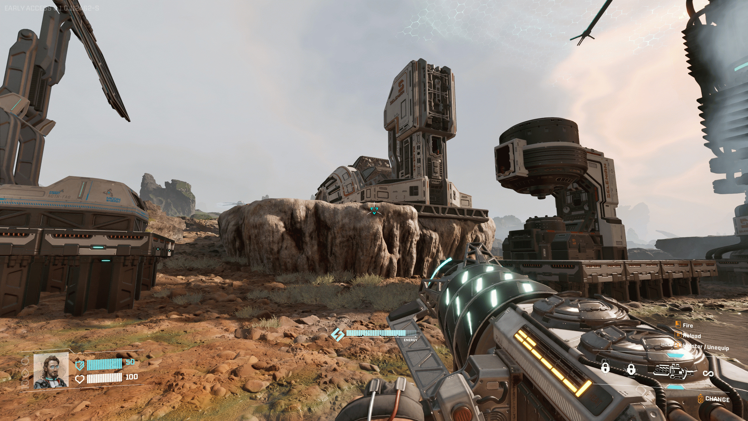 StarRupture Кальциевая руда: игрок смотрит на месторождение Кальциевой руды, рядом стоит Рудный экскаватор и другая техника.