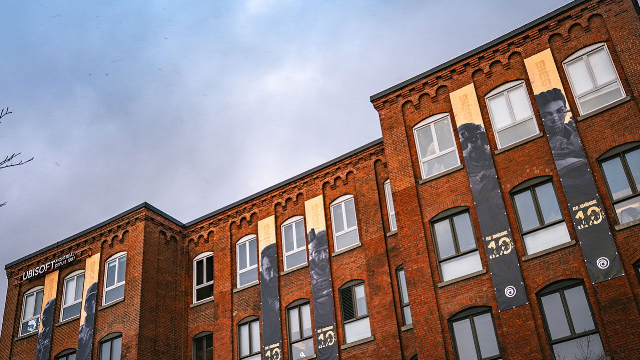 Разработчики Rainbow Six Siege — о 10-летии и будущем игры