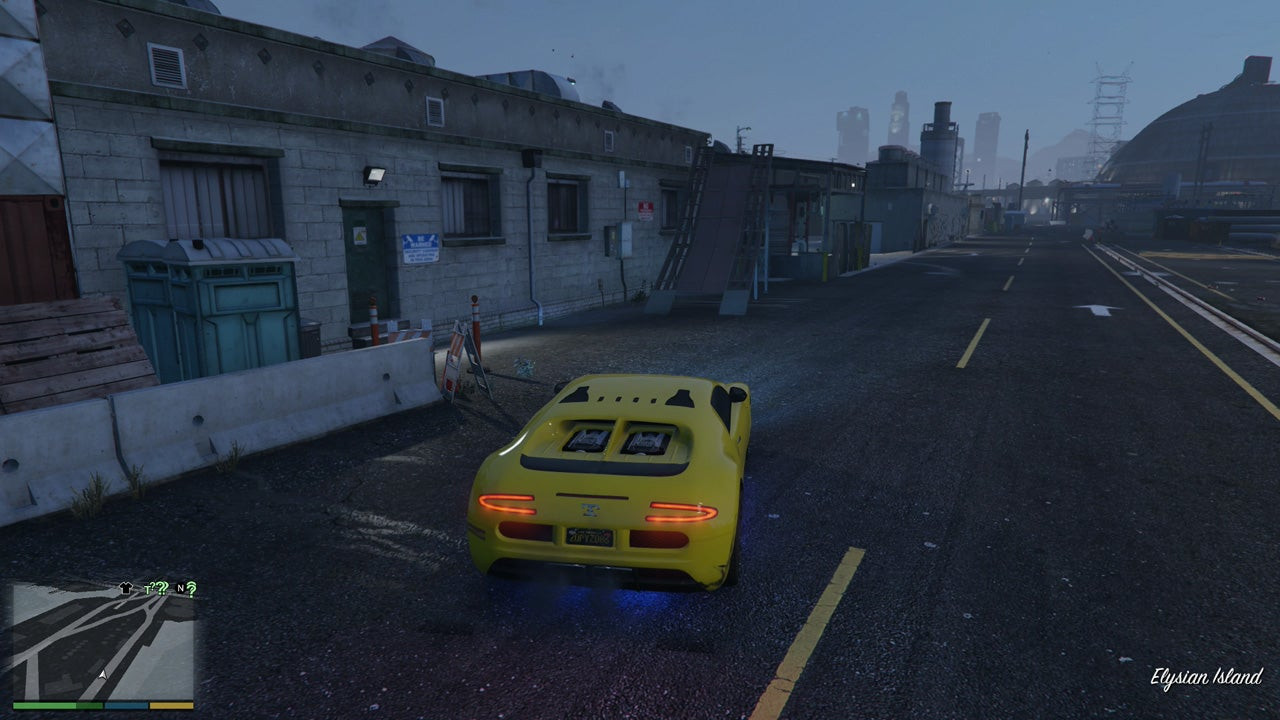 Тридцать девятый каскадёрский прыжок в порту Лос-Сантоса в GTA 5