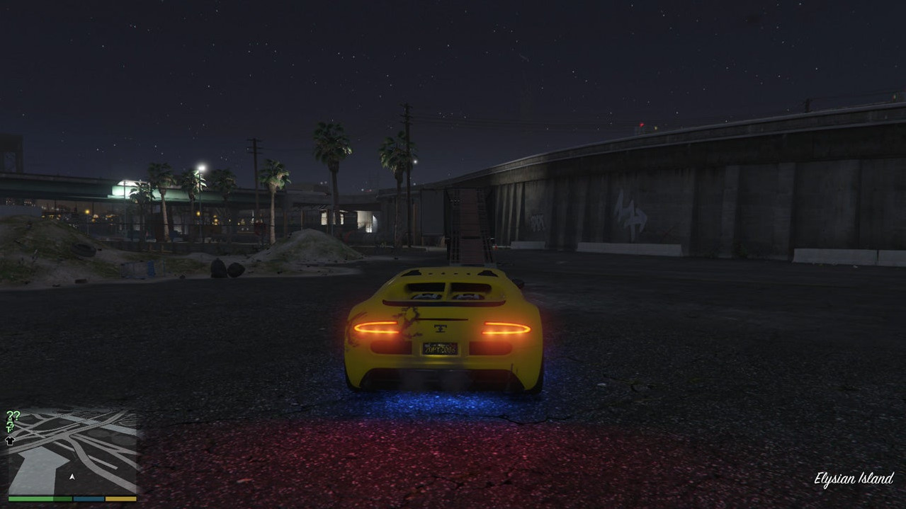 Тридцать седьмой каскадёрский прыжок в порту Лос-Сантоса в GTA 5