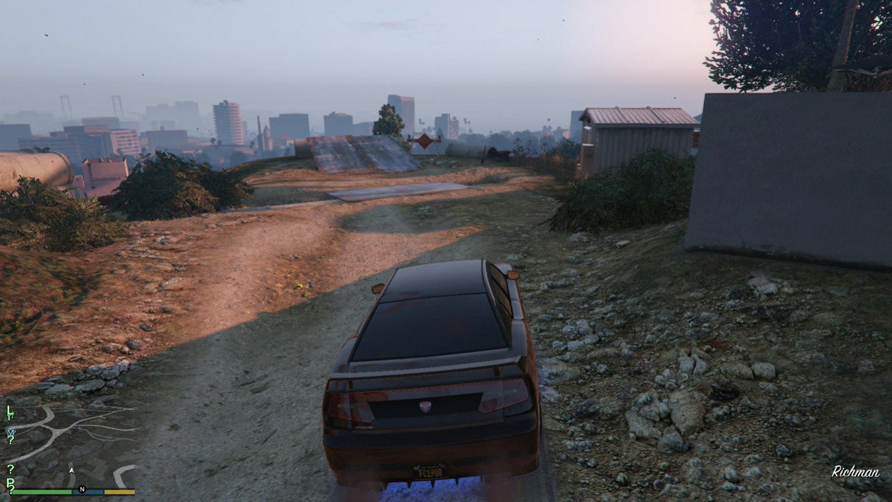 Одиннадцатый каскадёрский прыжок в Ричмане в GTA 5