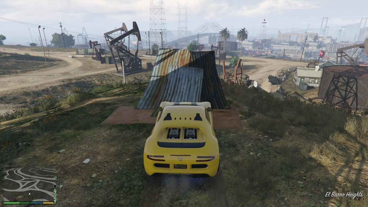 Сорок девятый каскадёрский прыжок на свалке в Эль-Бурро-Хайтс в GTA 5