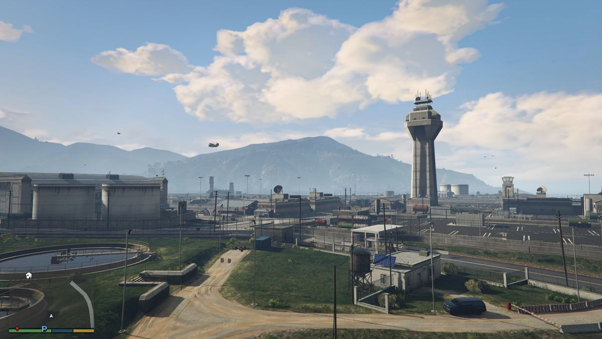 Военная база в GTA 5: вид с воздуха