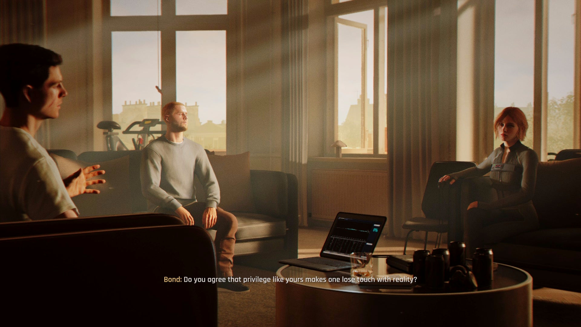 Джеймс Бонд разговаривает с Крессидой и Монро в 007 First Light.