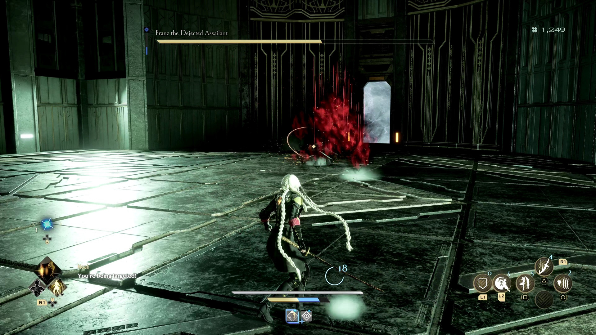 Code Vein 2 Удручённый убийца Франц: руководство по боссу — игрок сражается с Францем, который светится красным вдалеке.