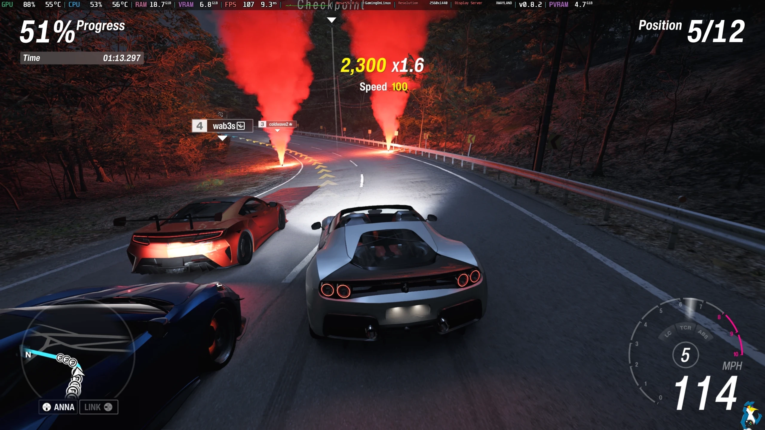 Forza Horizon 6 на Fedora KDE во время игры