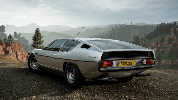 Игра Forza Horizon 5 1979 Lamborghini Espada 400 GT, скриншот