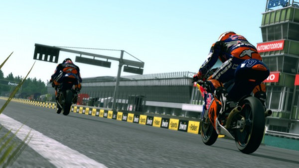 Игра MotoGP13: Red Bull Rookies Cup, скриншот