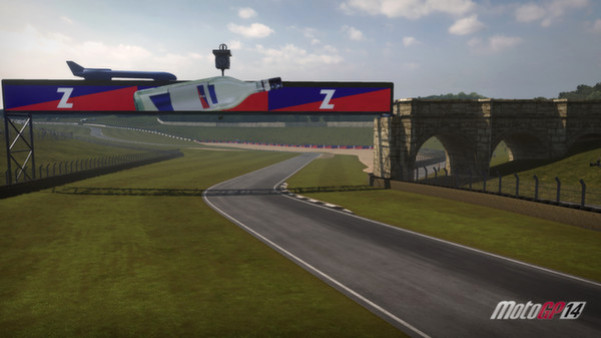 Игра MotoGP14 Donington Park British Grand Prix DLC, скриншот