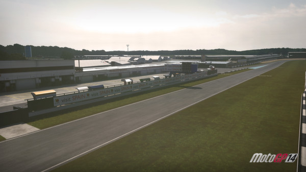 Игра MotoGP14 Donington Park British Grand Prix DLC, скриншот