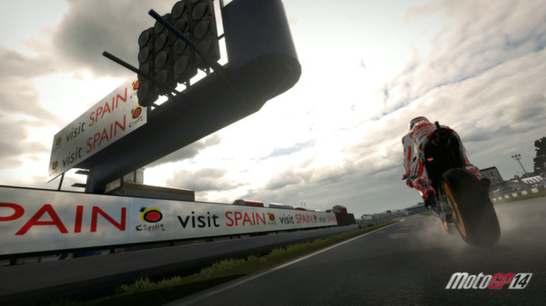Игра MotoGP14 Donington Park British Grand Prix DLC, скриншот