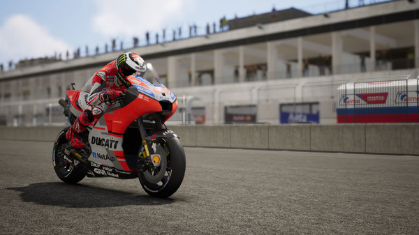 Игра MotoGP18, скриншот