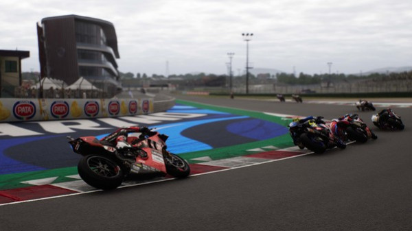 Игра SBK22, скриншот